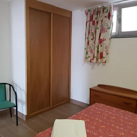 Apartamento Canada 1 *